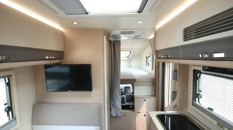 覽眾C6房車(chē)