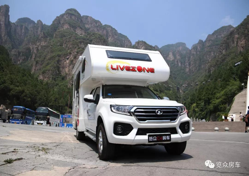 買房車為什么買四驅(qū)房車？都有哪些款式可選