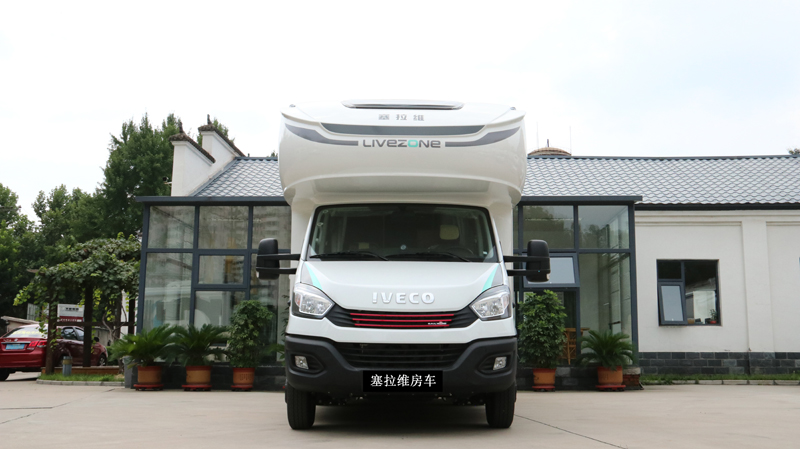 皮卡房車和依維柯房車你會選哪種？
