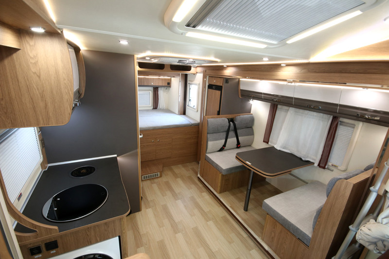 依維柯房車和皮卡房車到底怎么選？