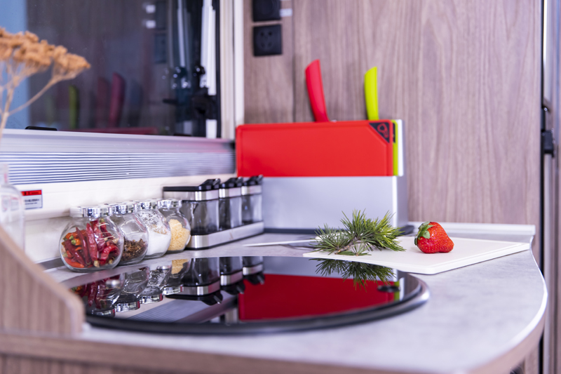 更有空間，更舒適的國(guó)六房車(chē)