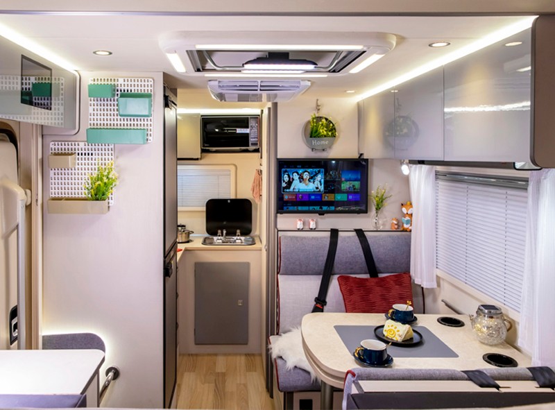 自由炮房車引領(lǐng)消費，拒絕平庸