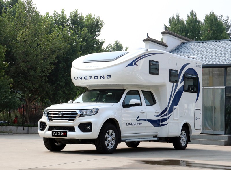 房車旅行，面對(duì)復(fù)雜路況四驅(qū)是必選