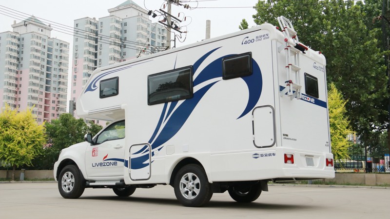 大床、大客廳得房車(chē)，四驅(qū)、動(dòng)力好