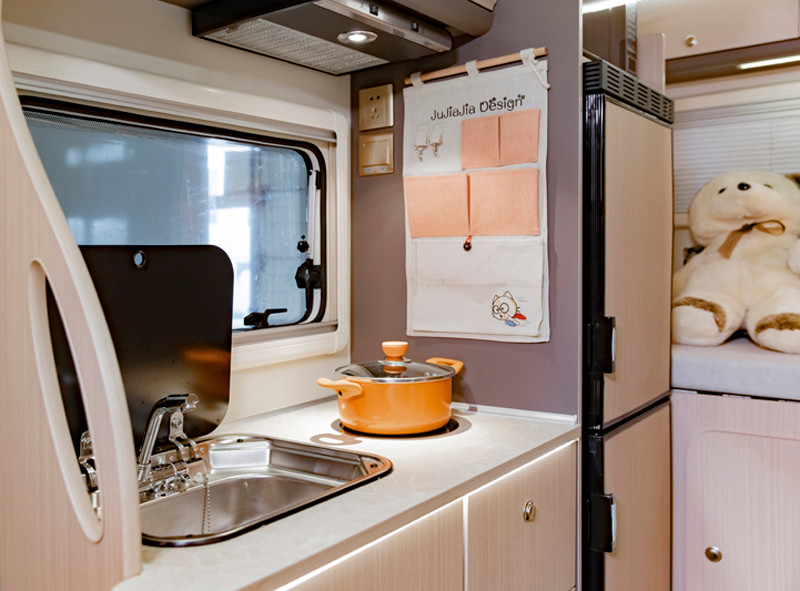 能在重慶，選手、自動(dòng)擋的四驅(qū)房車