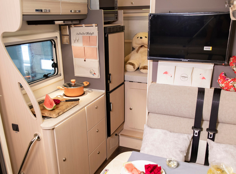 能在重慶，選手、自動(dòng)擋的四驅(qū)房車