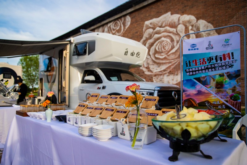 舒適房車生活，你怎么能不羨慕？