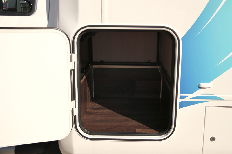 吞得下旅行裝備，房車有它才給力