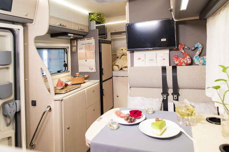 多款四驅(qū)房車，你看中哪個？