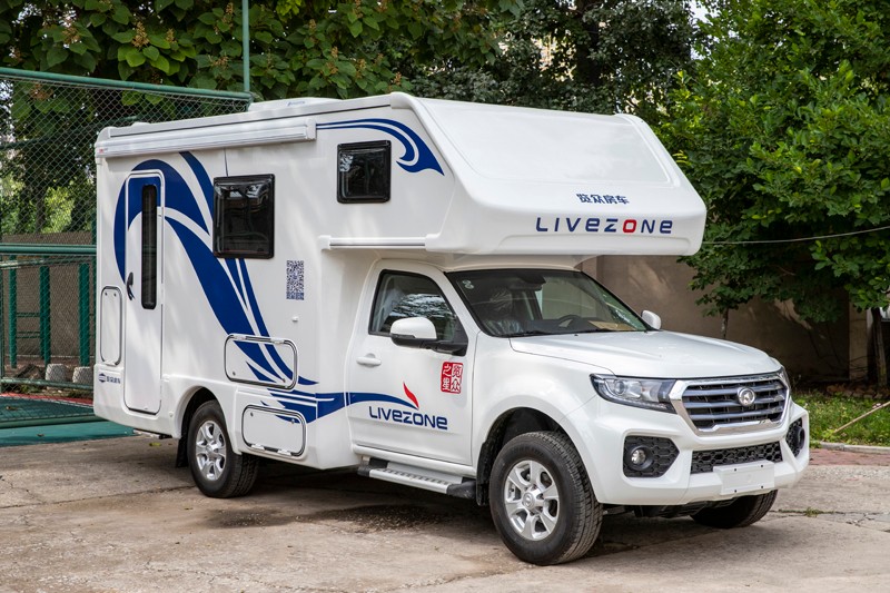 大床睡得才舒服，這款房車必須選