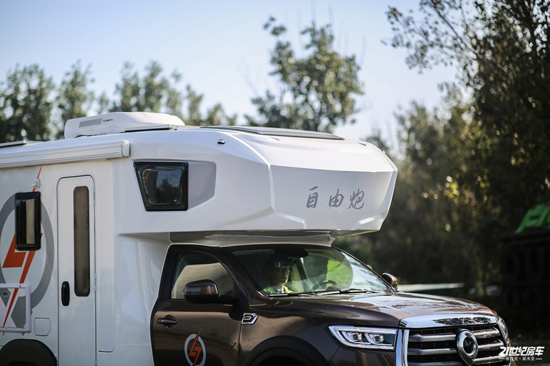 打響第二炮！搶先實拍體驗覽眾自由炮-B皮卡四驅(qū)房車