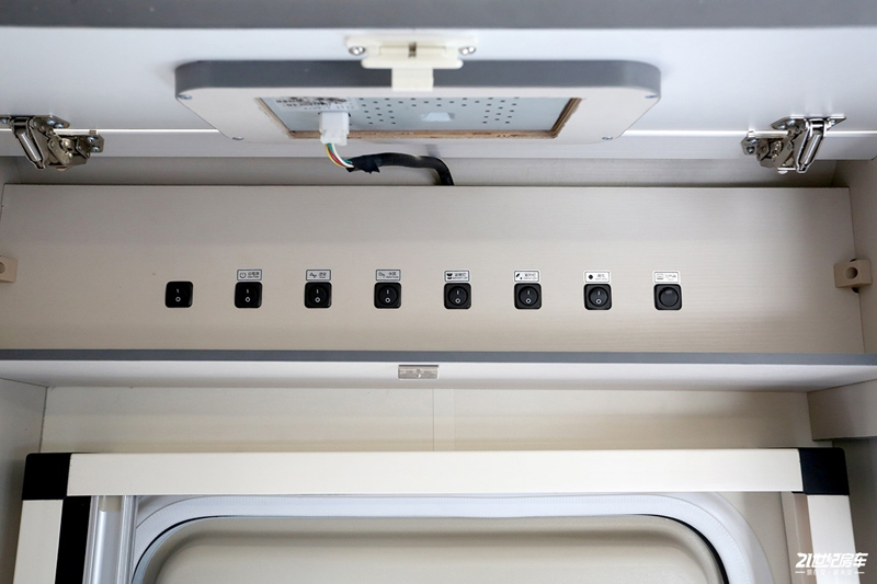 打響第二炮！搶先實拍體驗覽眾自由炮-B皮卡四驅(qū)房車