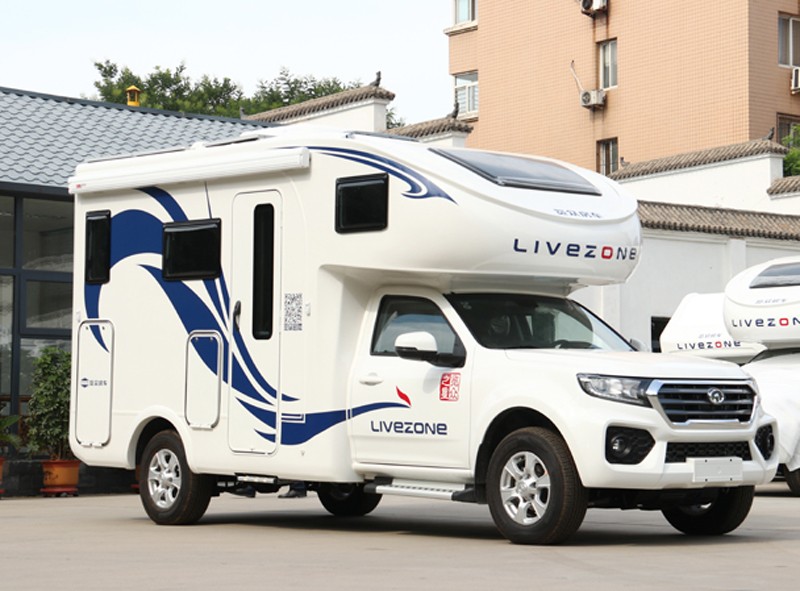 炮營集合，連看自由炮房車