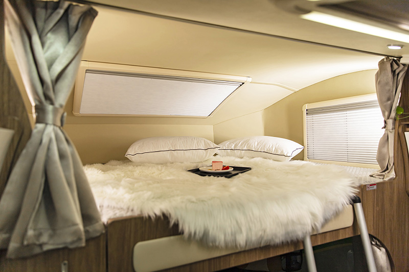很多人喜歡睡這款房車，確實(shí)舒服