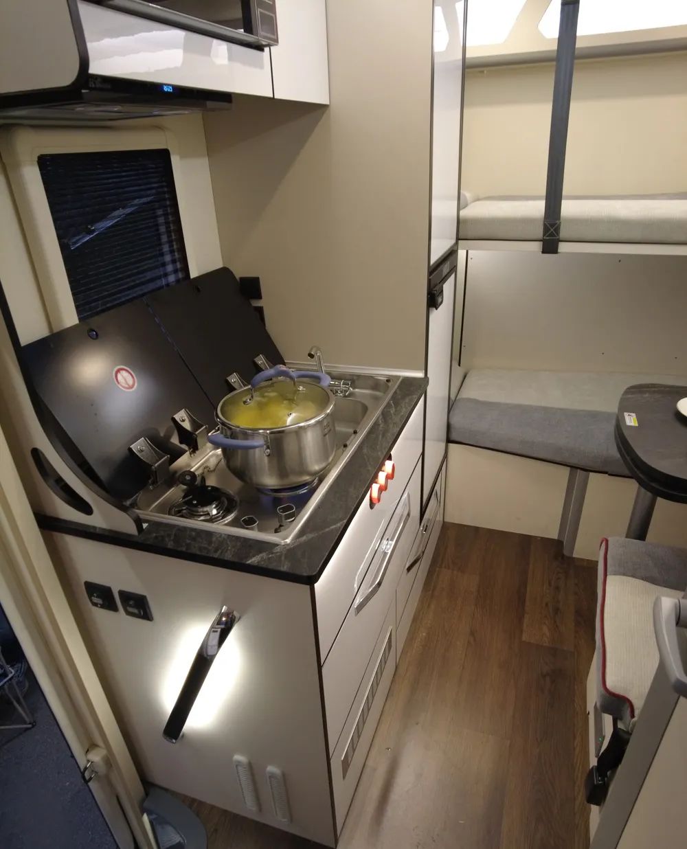 一輛多變的房車能帶來哪些意想不到的驚喜？