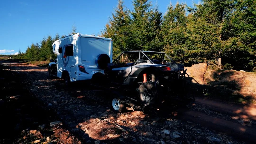 C6駕照即將到來！這款擁有牽引資質(zhì)的自行式房車千萬別錯(cuò)過！