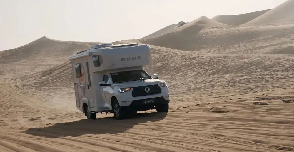 雪域西藏，此生必駕—— 自由炮護(hù)航！