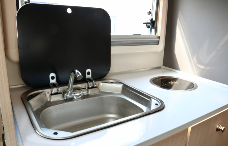 分時(shí)四驅(qū)、超大空間、一代經(jīng)典——風(fēng)駿C7！