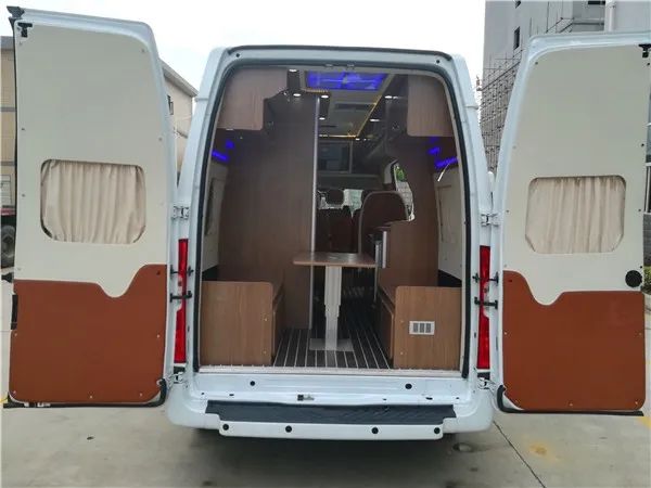 想買輛房車環(huán)游中國，該選B型還是C型？