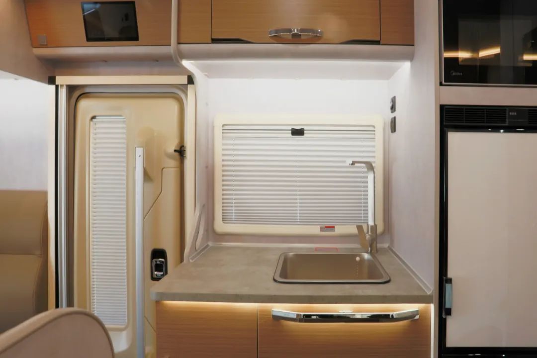 向“偽性?xún)r(jià)比”房車(chē)出擊，第五代塞拉維來(lái)襲！