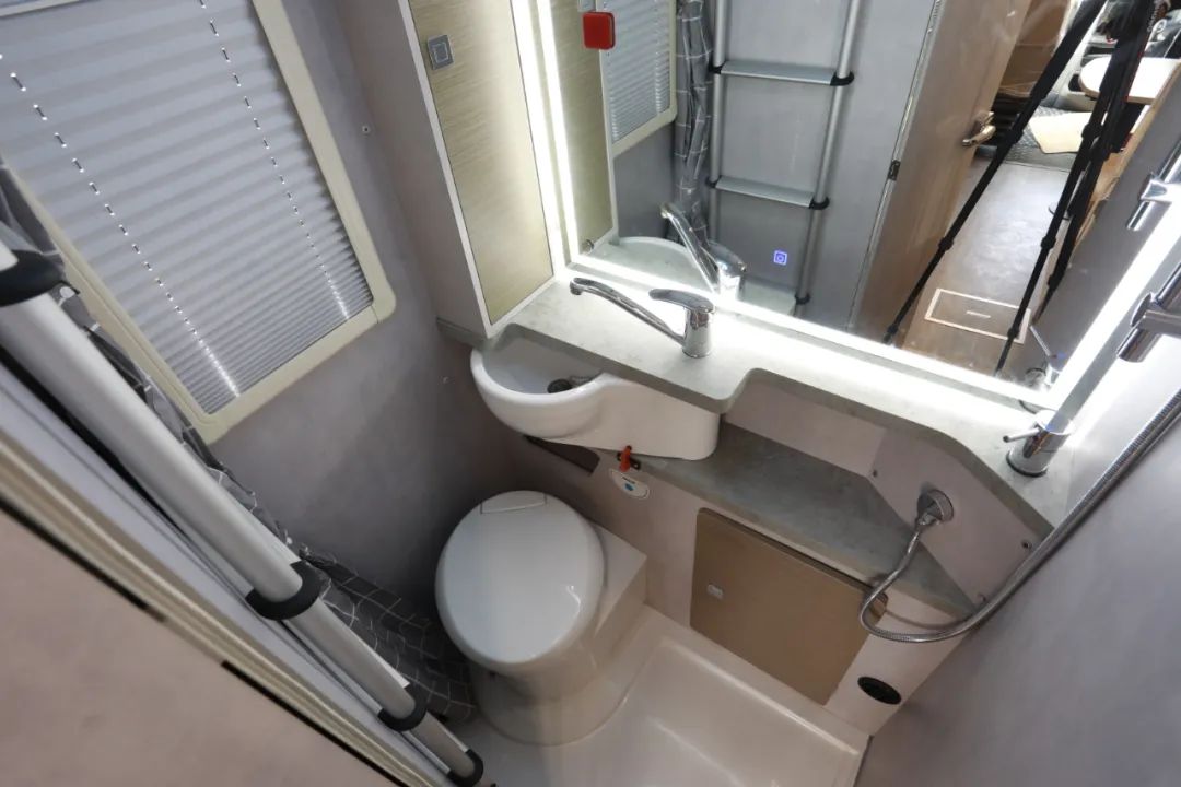 向“偽性?xún)r(jià)比”房車(chē)出擊，第五代塞拉維來(lái)襲！