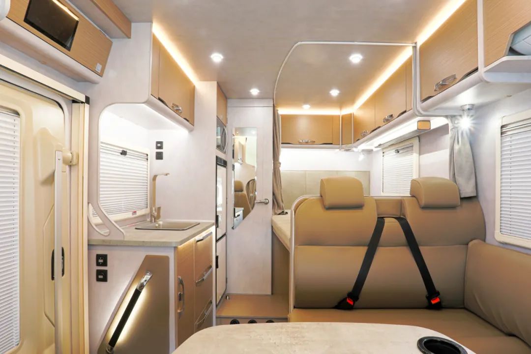 向“偽性?xún)r(jià)比”房車(chē)出擊，第五代塞拉維來(lái)襲！