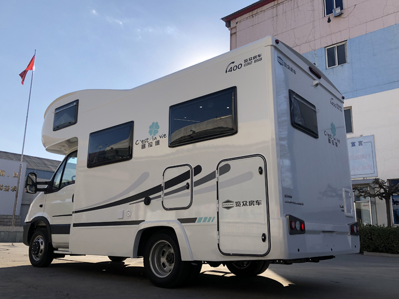 幸運(yùn)四葉草房車，旅行更舒適選擇
