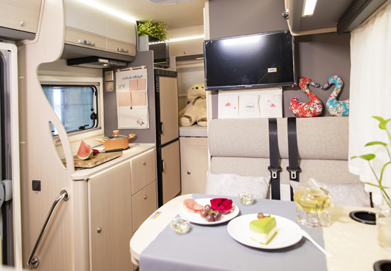 設(shè)計(jì)優(yōu)秀，還是四驅(qū)房車(chē)