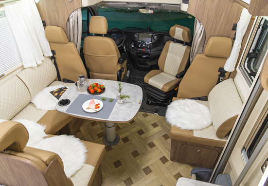 品質(zhì)、安全、舒適、空間，這款房車沒得挑