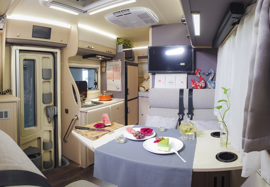 這些房車，上藍牌C本可以開