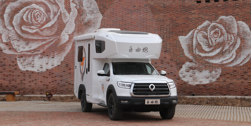 生如逆旅，一車(chē)以航：自駕游100多個(gè)城市 后半生為自己而活 58歲阿姨的逐夢(mèng)之旅