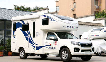 分時(shí)四驅(qū)、超大空間、一代經(jīng)典——風(fēng)駿C7！